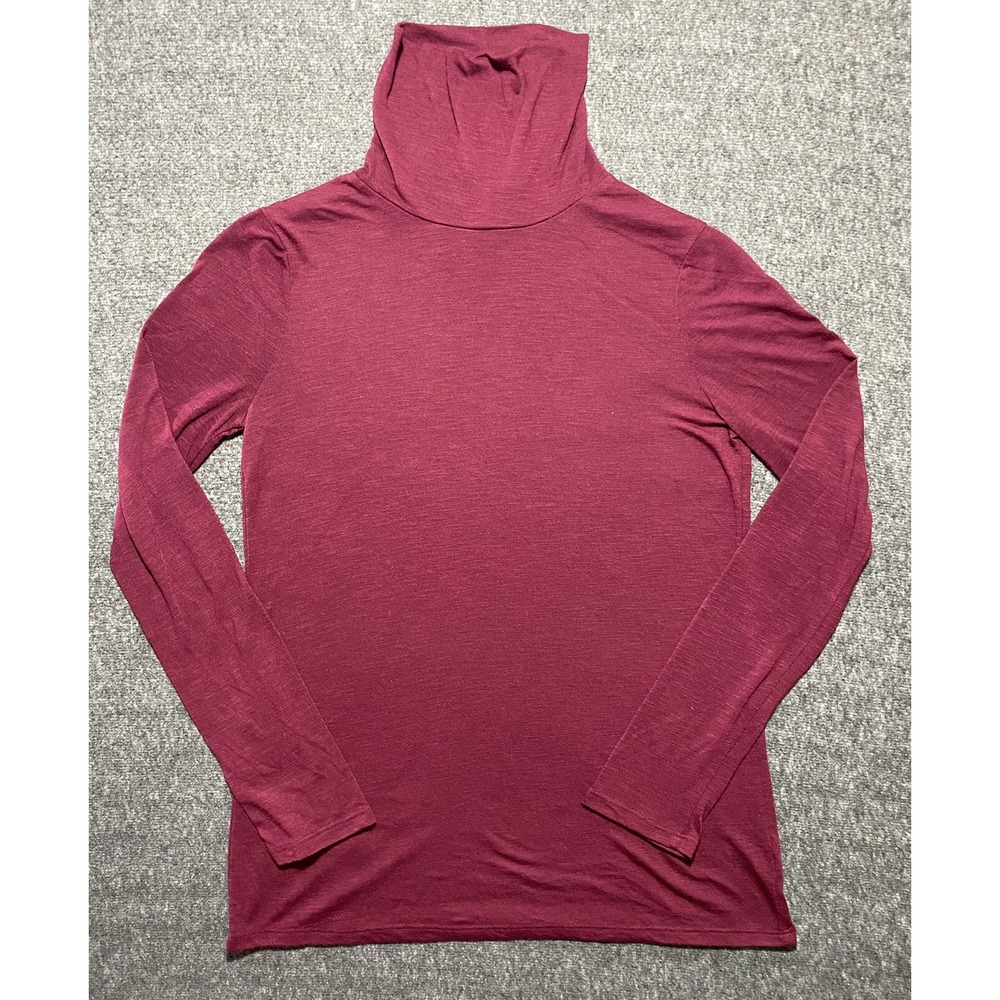 Charming Charlie Shirt Womens M Magenta Long Sleeve Lightweight Turtleneck
